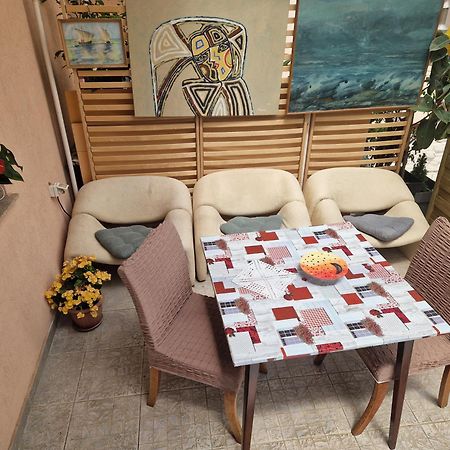 Apartman Studio Nena ซริกเวนิซา ภายนอก รูปภาพ
