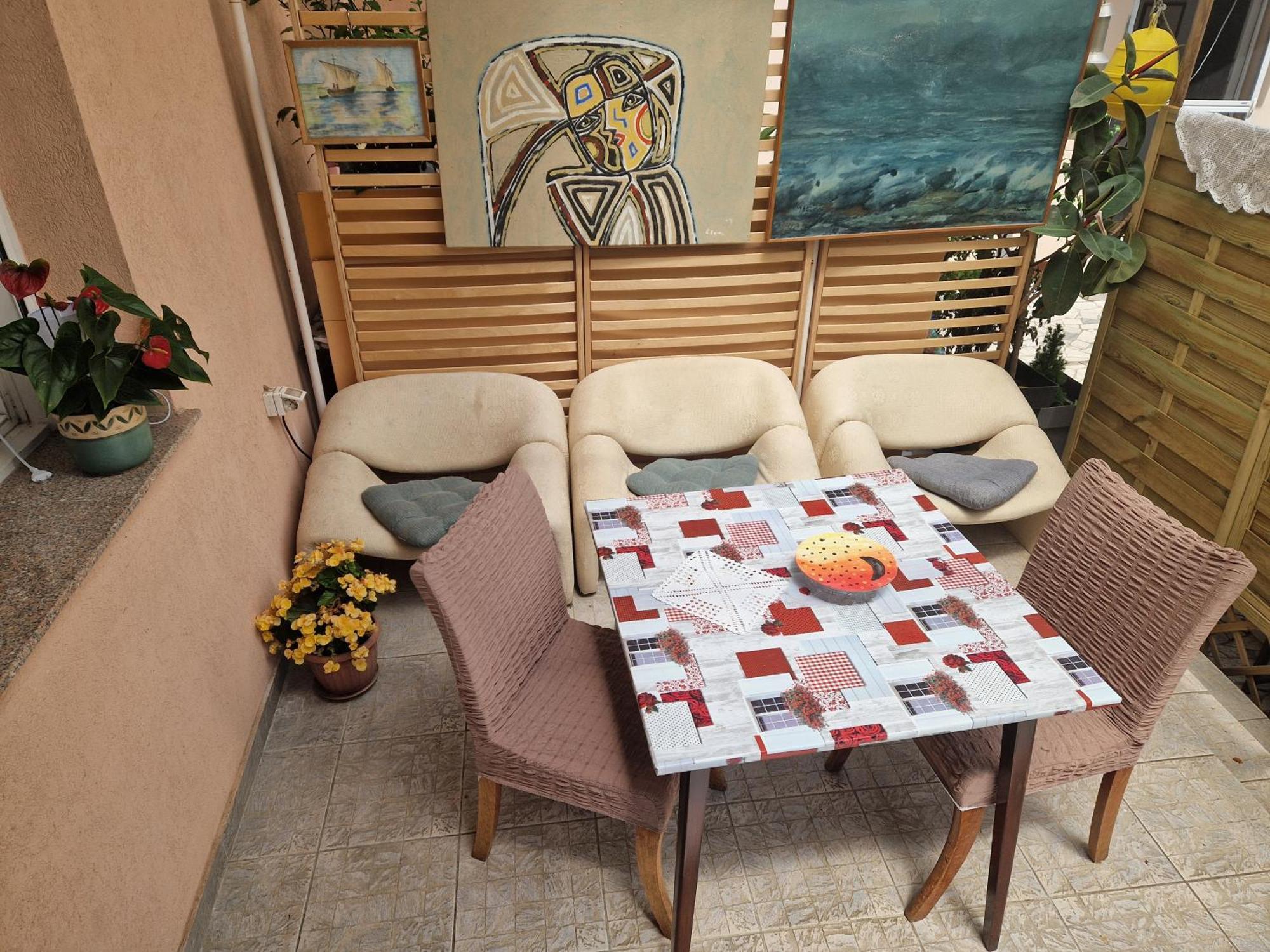Apartman Studio Nena ซริกเวนิซา ภายนอก รูปภาพ